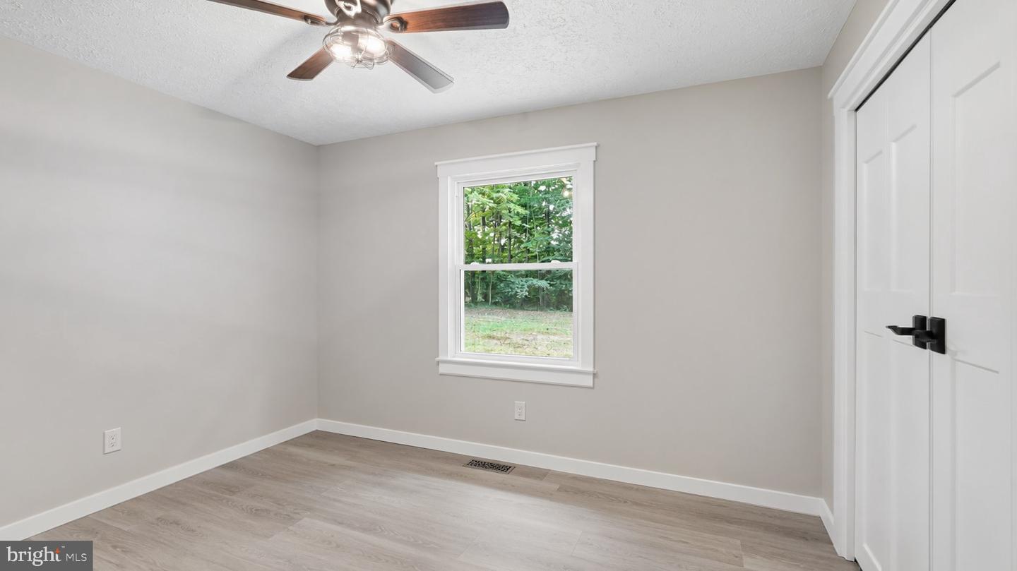8314 Delegate Dr Property Photo 39