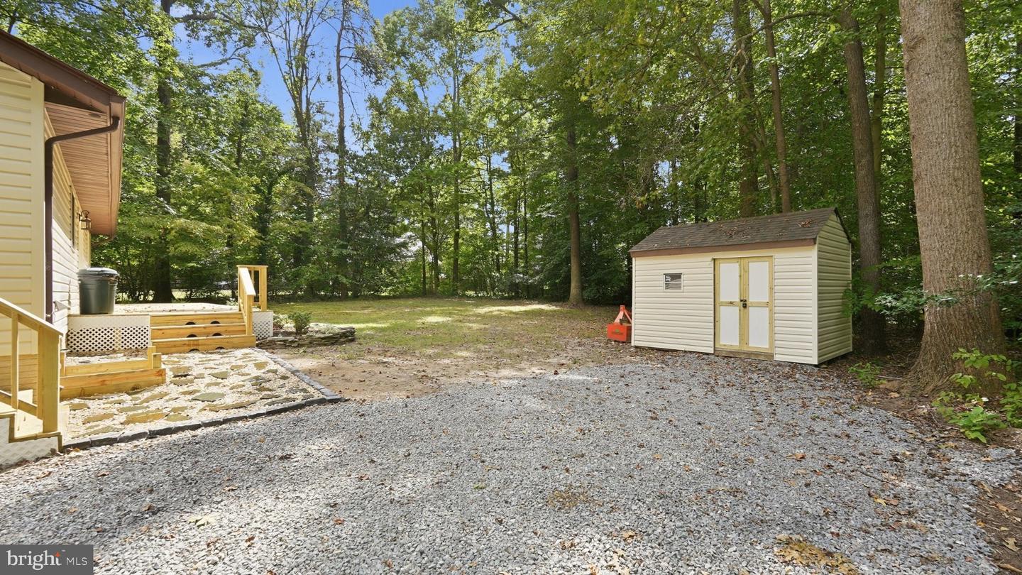 8314 Delegate Dr Property Photo 54