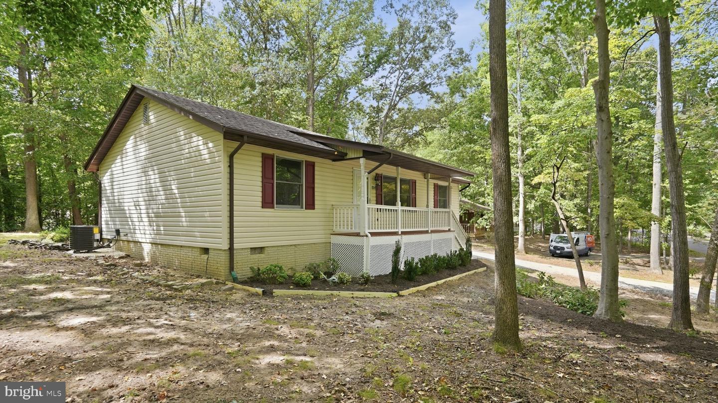 8314 Delegate Dr Property Photo 56