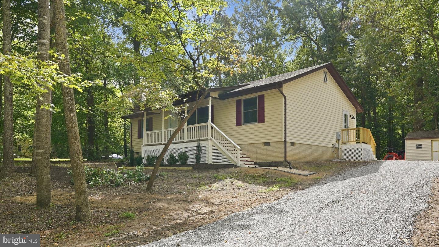 8314 Delegate Dr Property Photo 57
