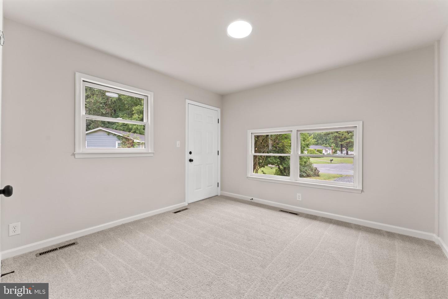 4413 Chesapeake Pl Property Photo 32