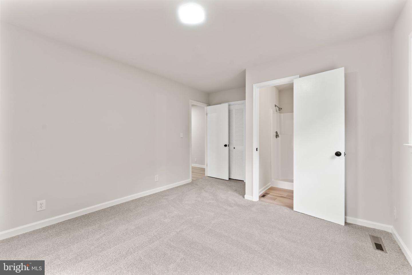 4413 Chesapeake Pl Property Photo 33