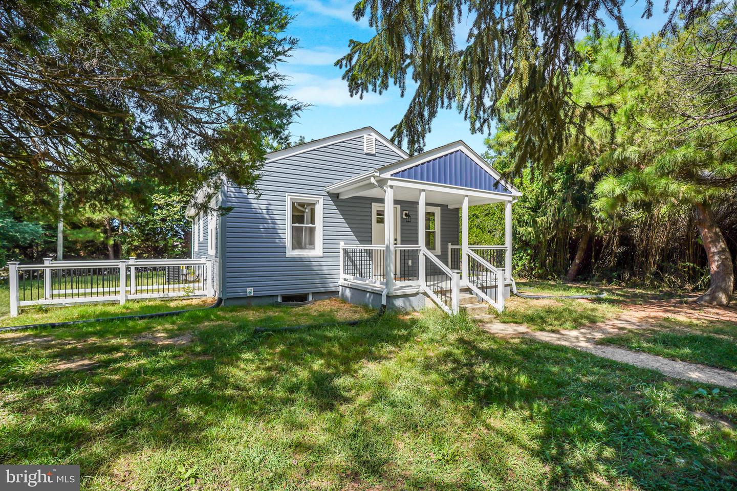8545 Saint Anthonys Rd Property Photo 2