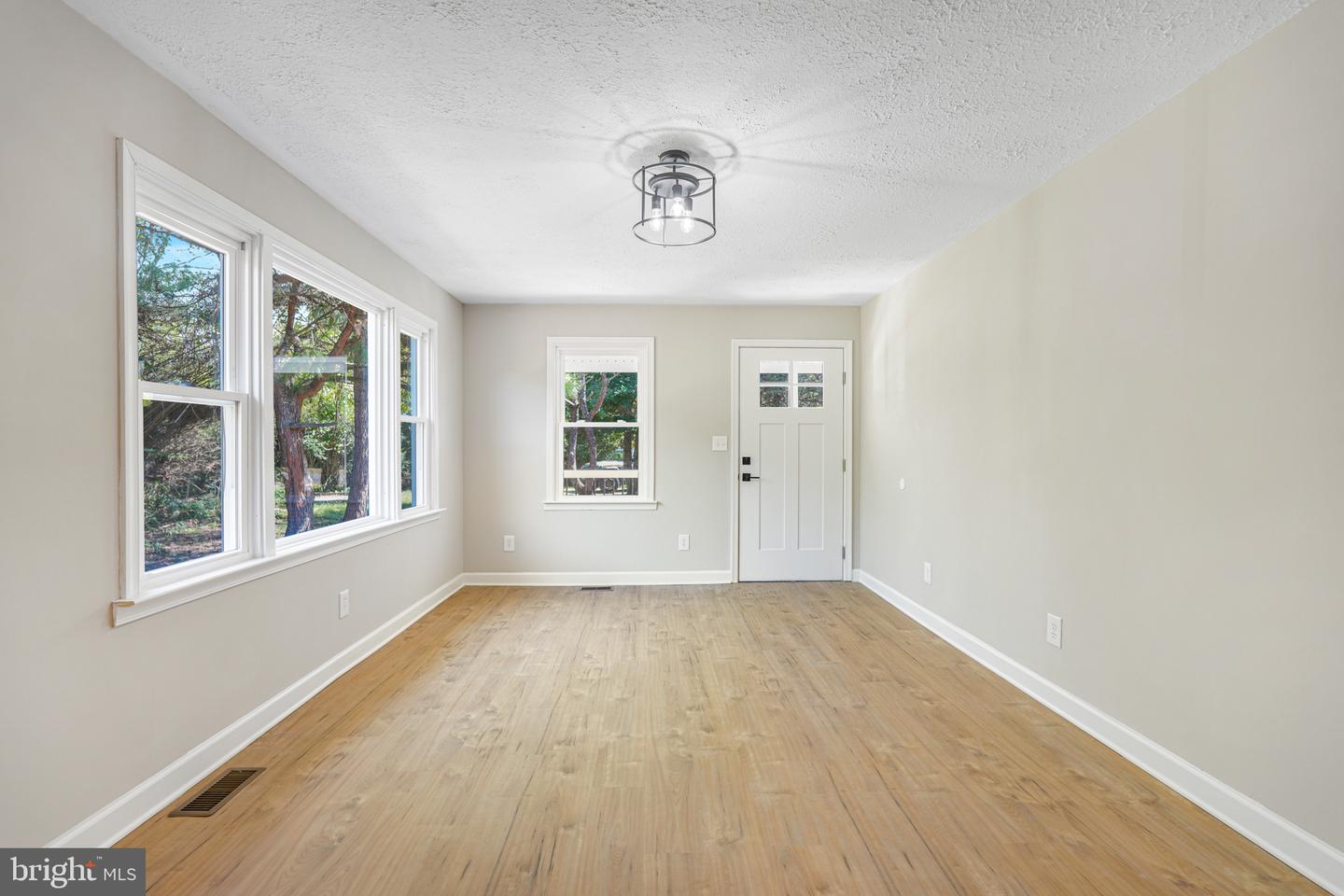 8545 Saint Anthonys Rd Property Photo 12