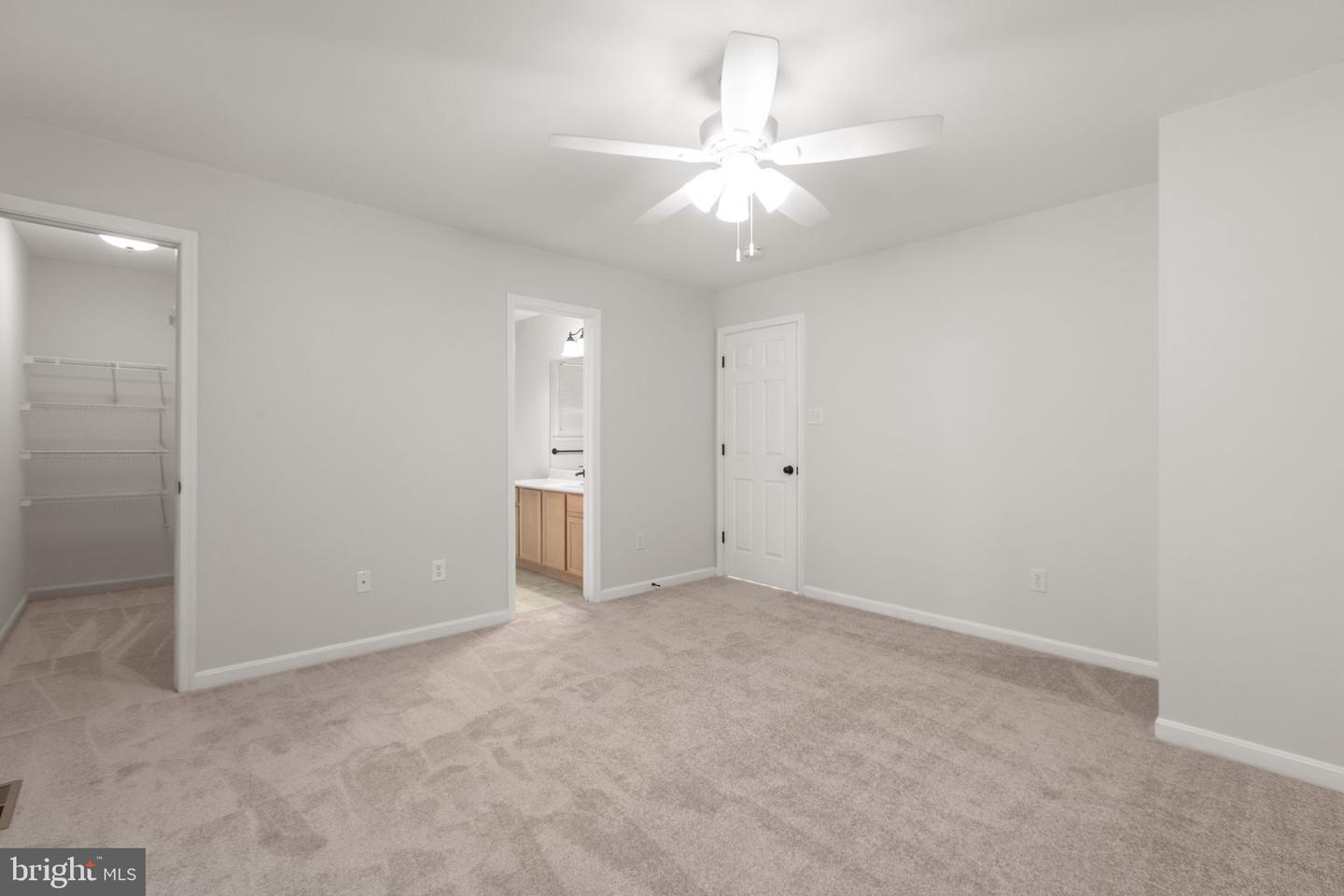1087 Garner Dr Property Photo 9