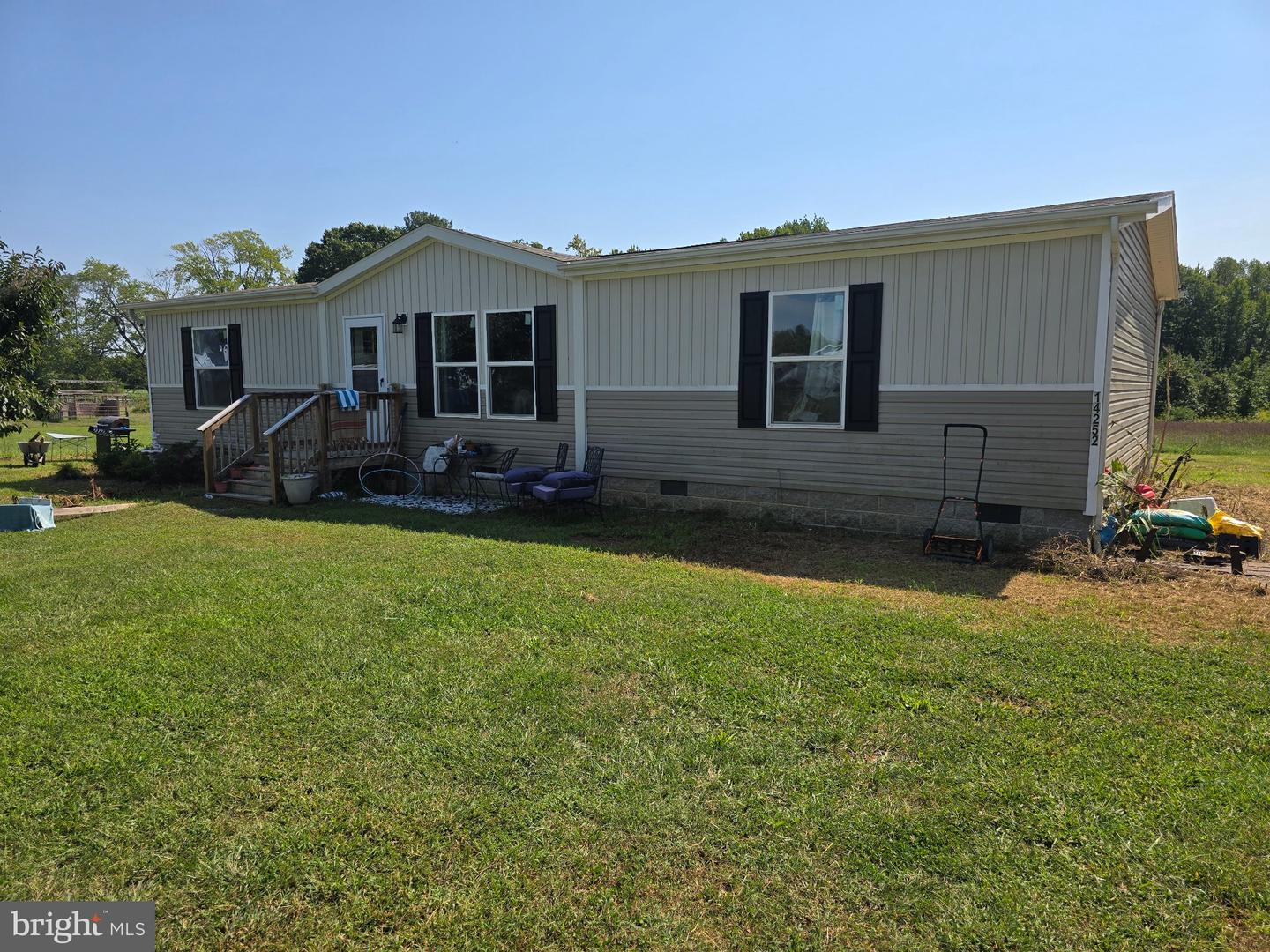 14252 Ridge Rd Property Photo 1