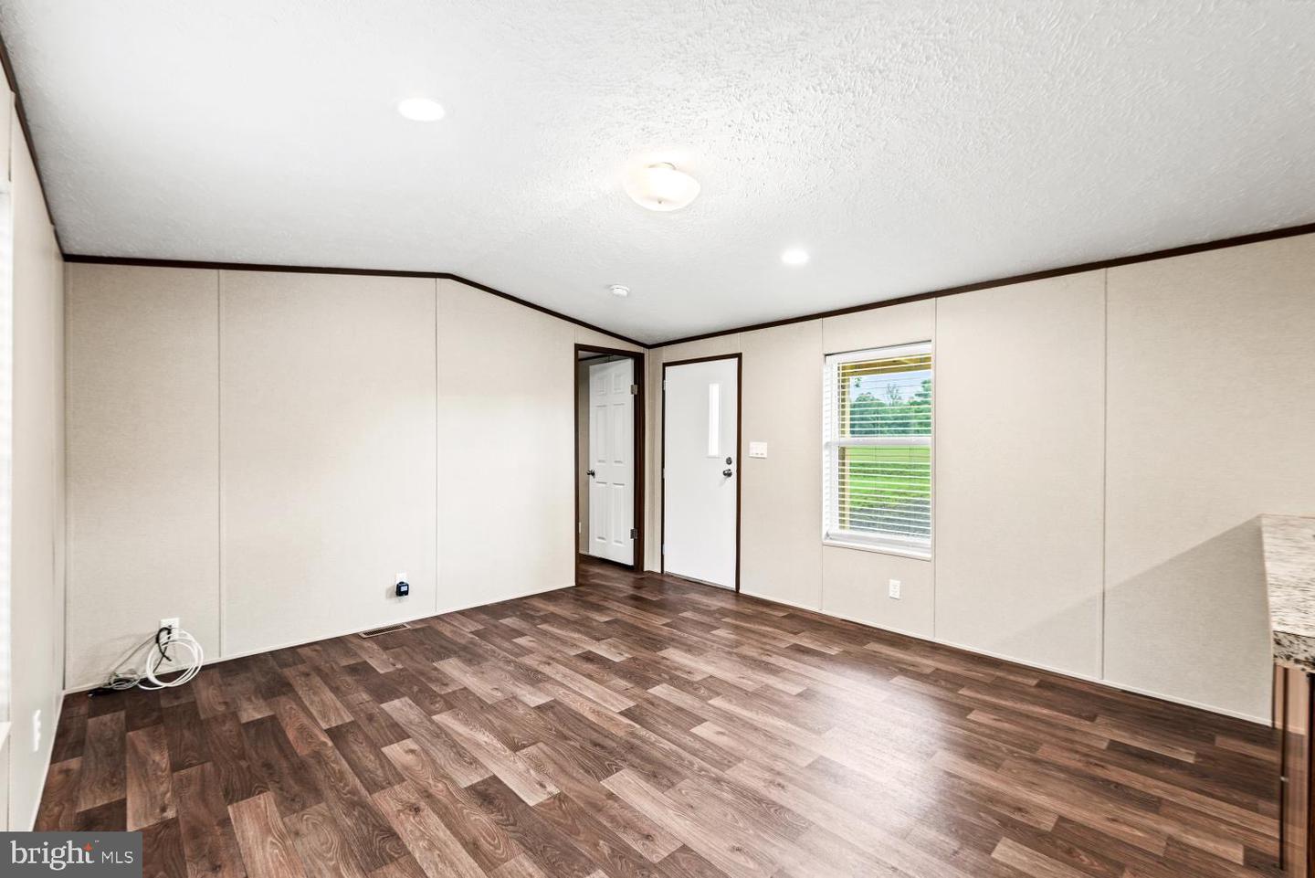 568 Reed Bridge Farm Road Property Photo 7