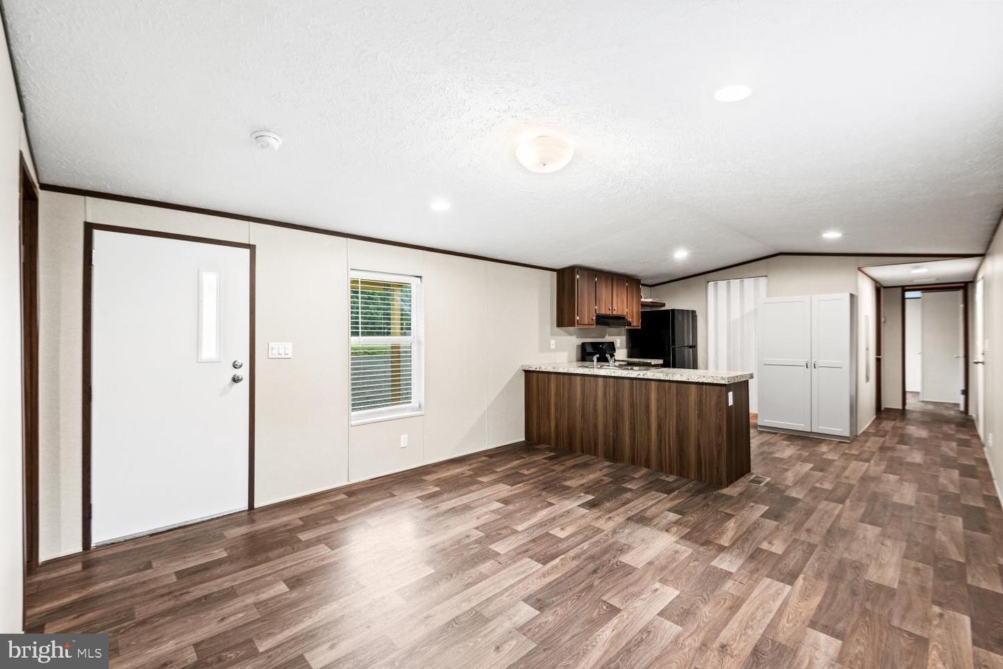 568 Reed Bridge Farm Road Property Photo 8
