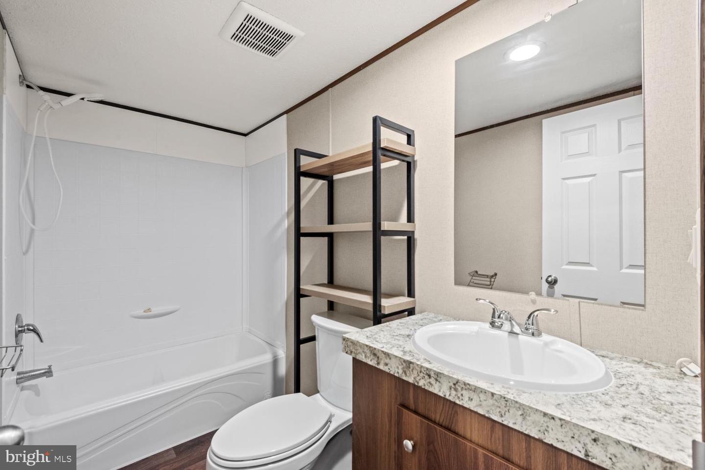 568 Reed Bridge Farm Road Property Photo 17