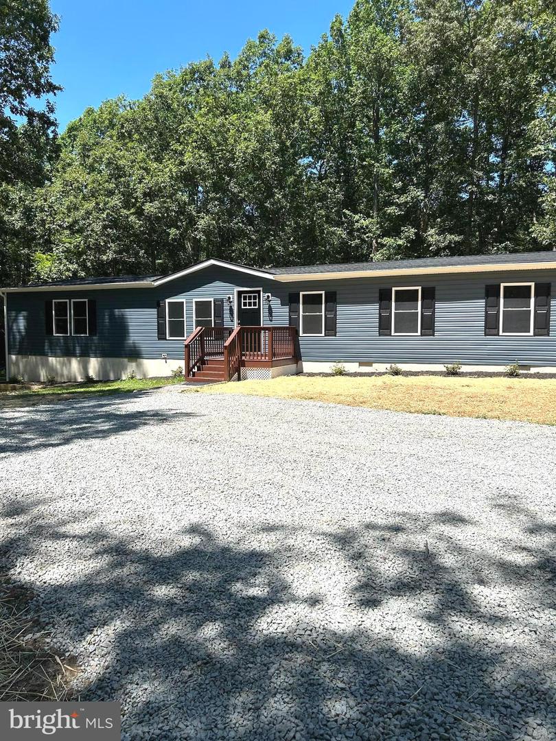 4628 Bradley Farm Rd N Property Photo 1
