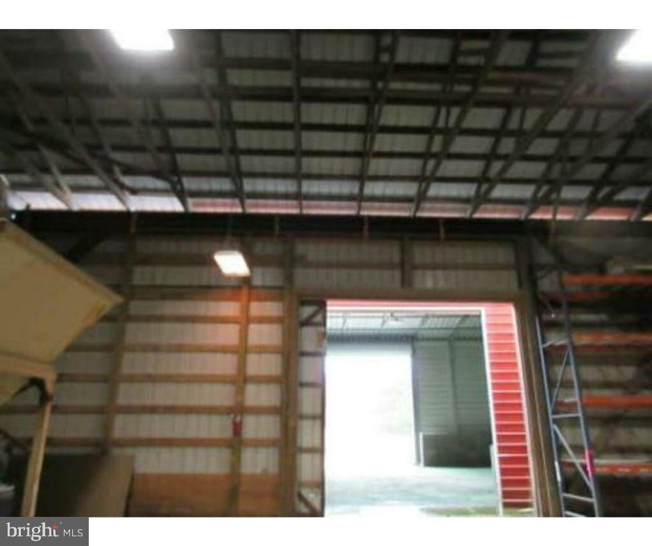 113 Roundabout Rd Property Photo 12