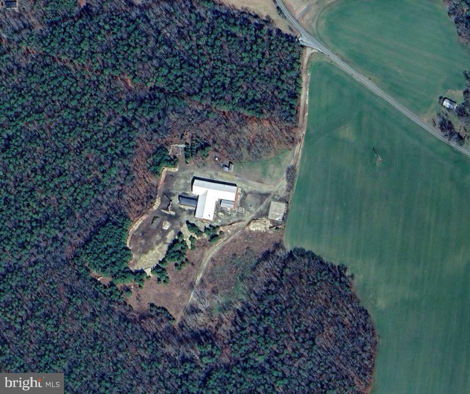 113 Roundabout Rd Property Photo 22