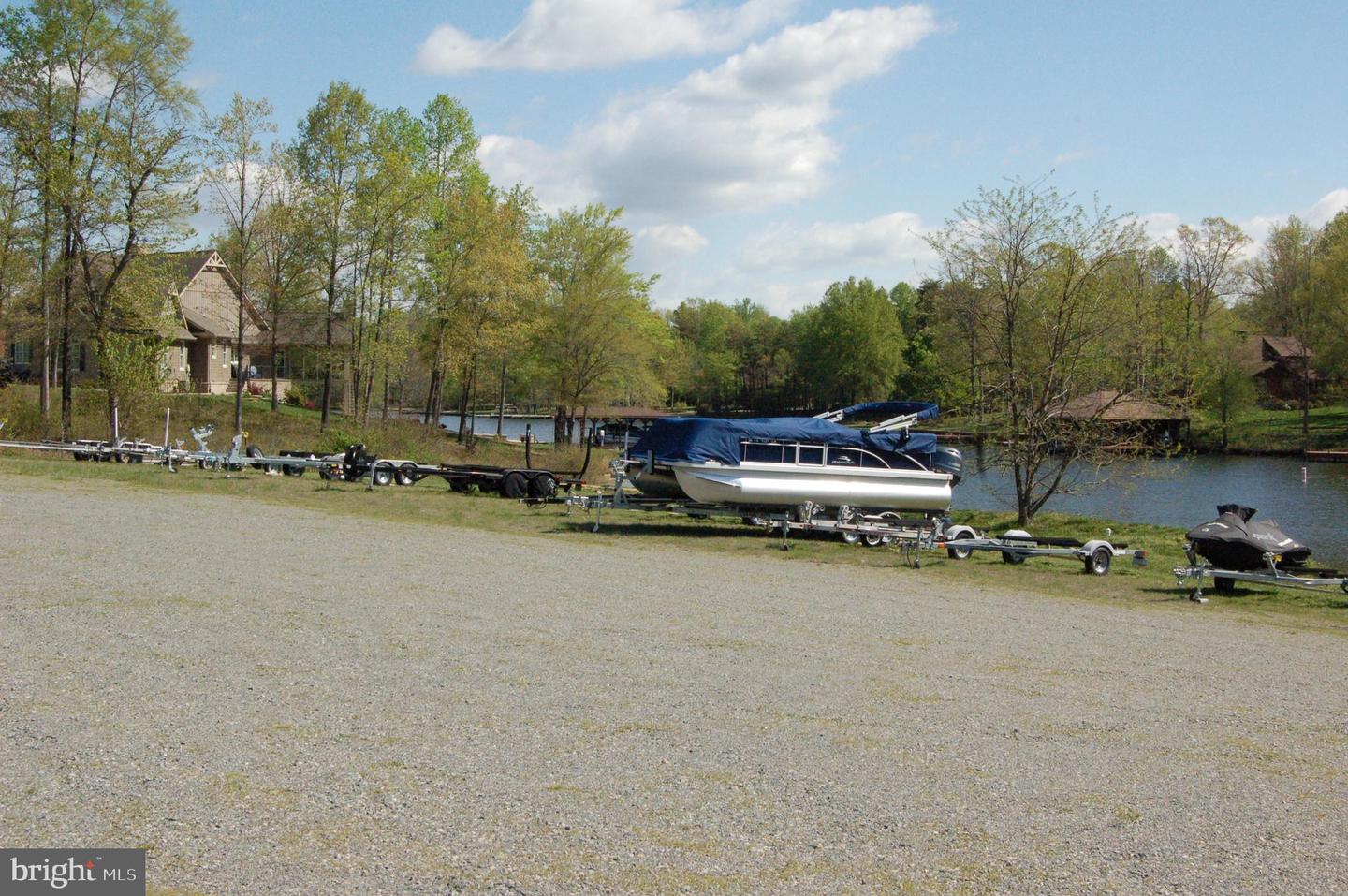 Noah's Landing Drive Property Photo 5