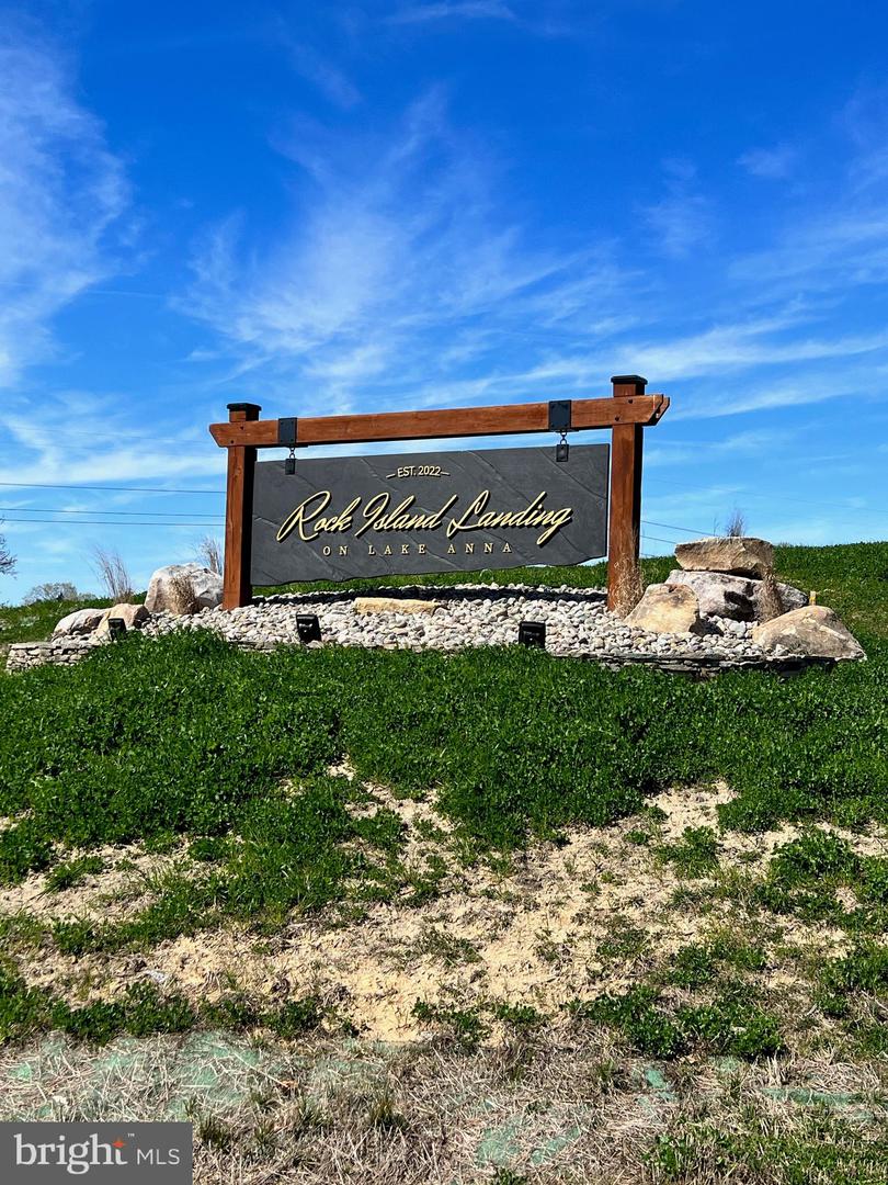 Lot 19 Rock Island Ridge Property Photo 3