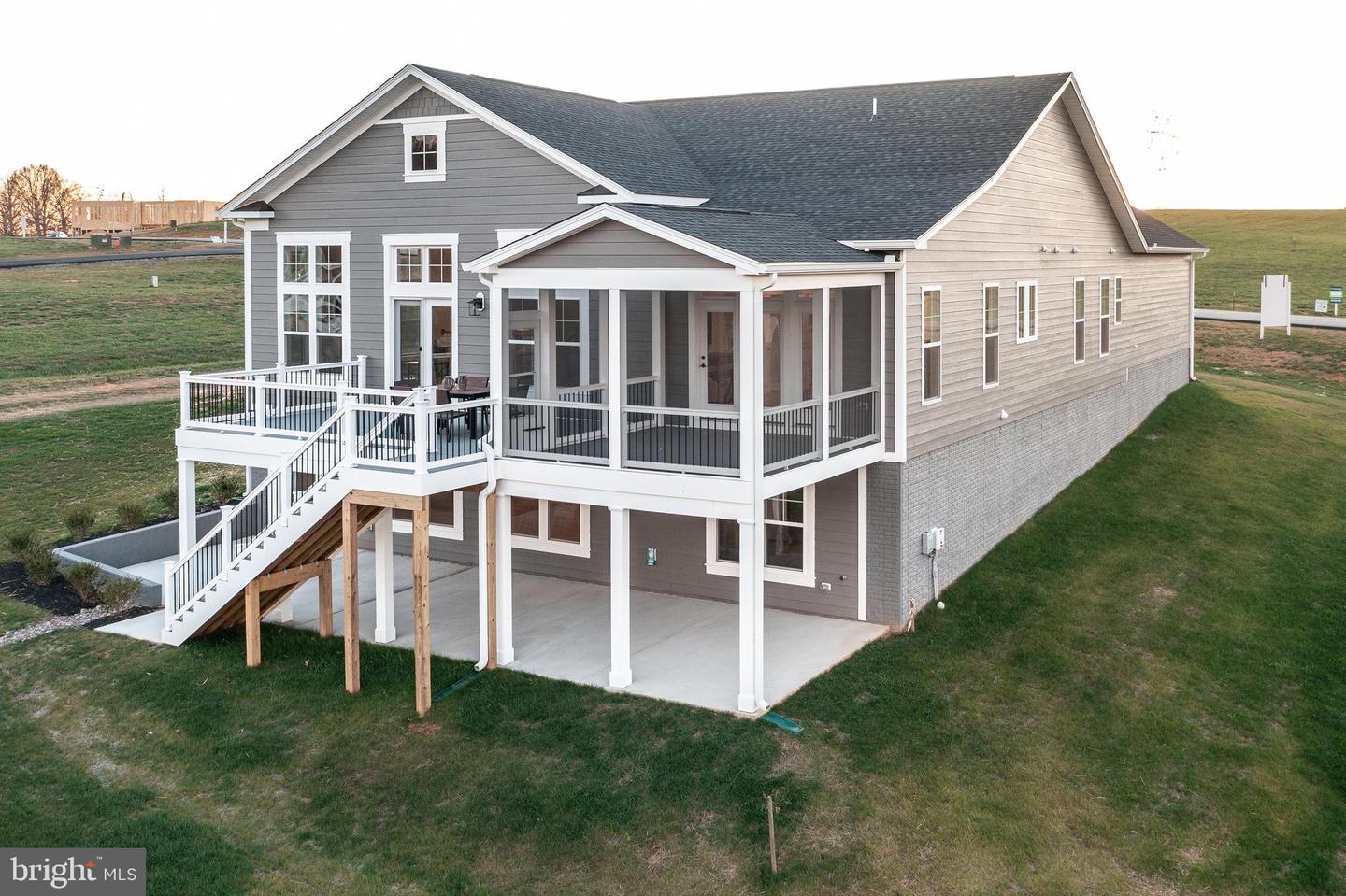 130 Rock Island Ridge Property Photo 1