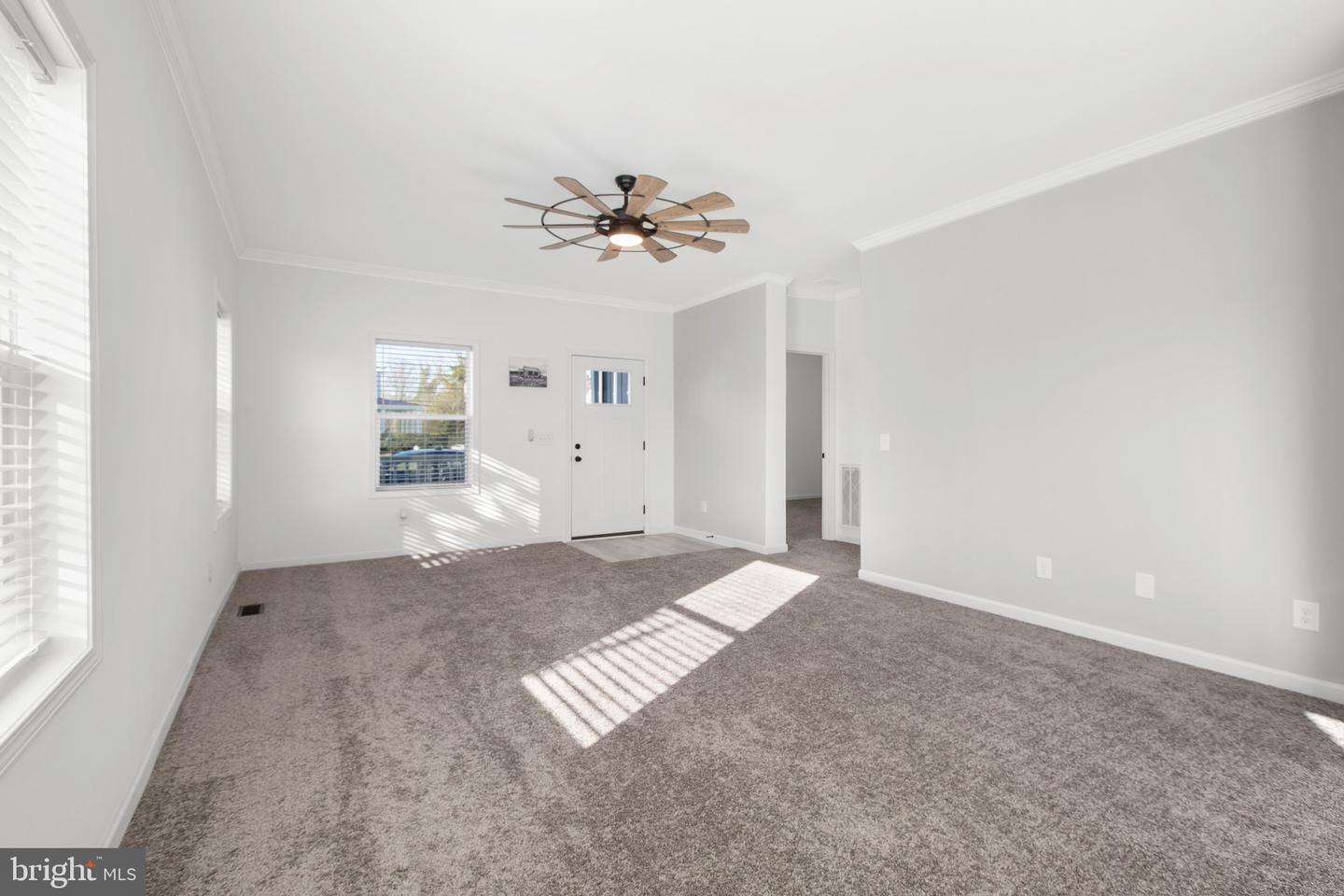 828 Mineral Ave Property Photo 10