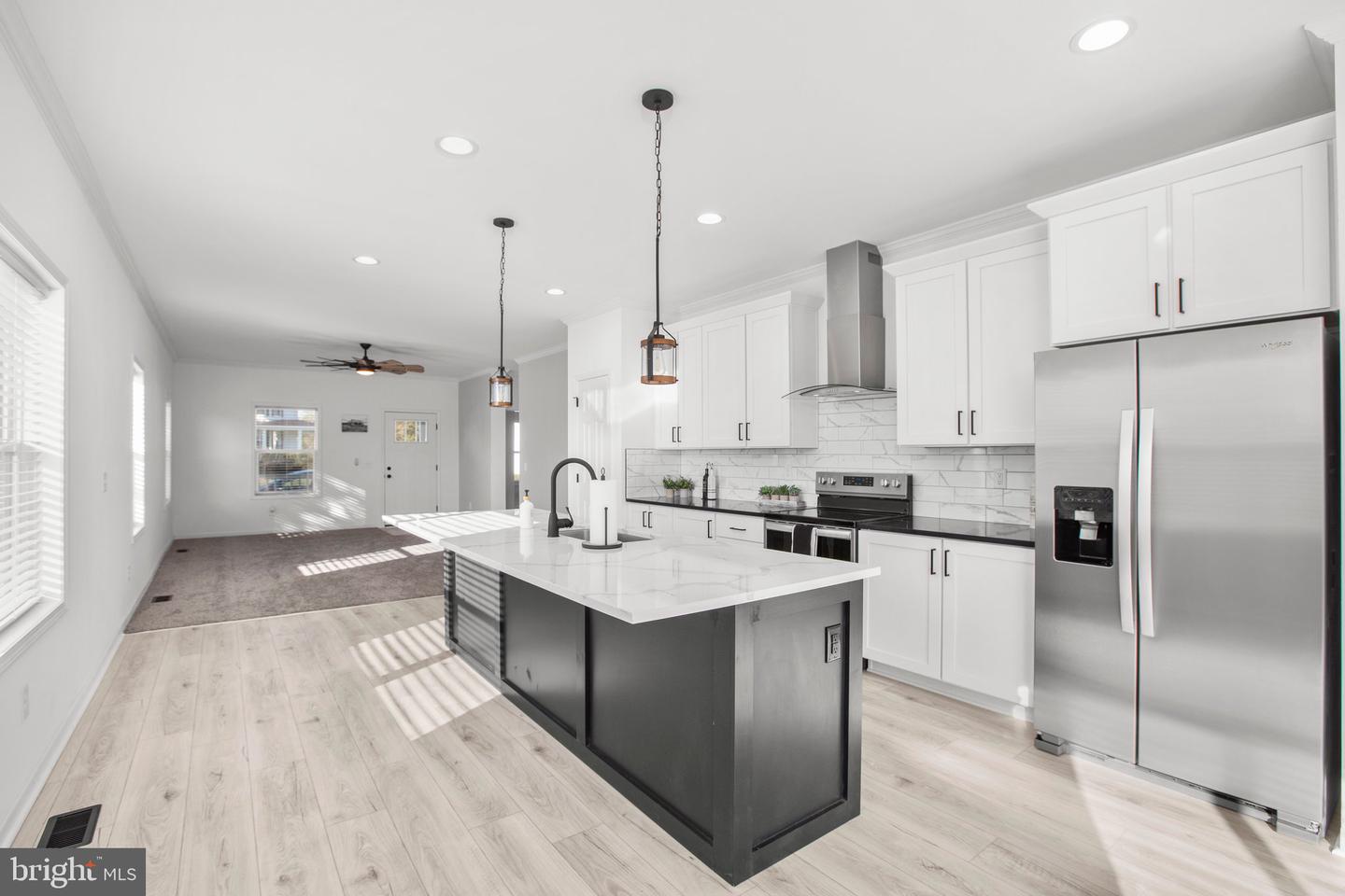 828 Mineral Ave Property Photo 14