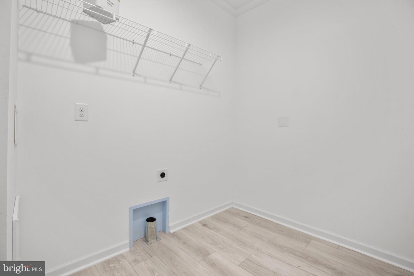 828 Mineral Ave Property Photo 34