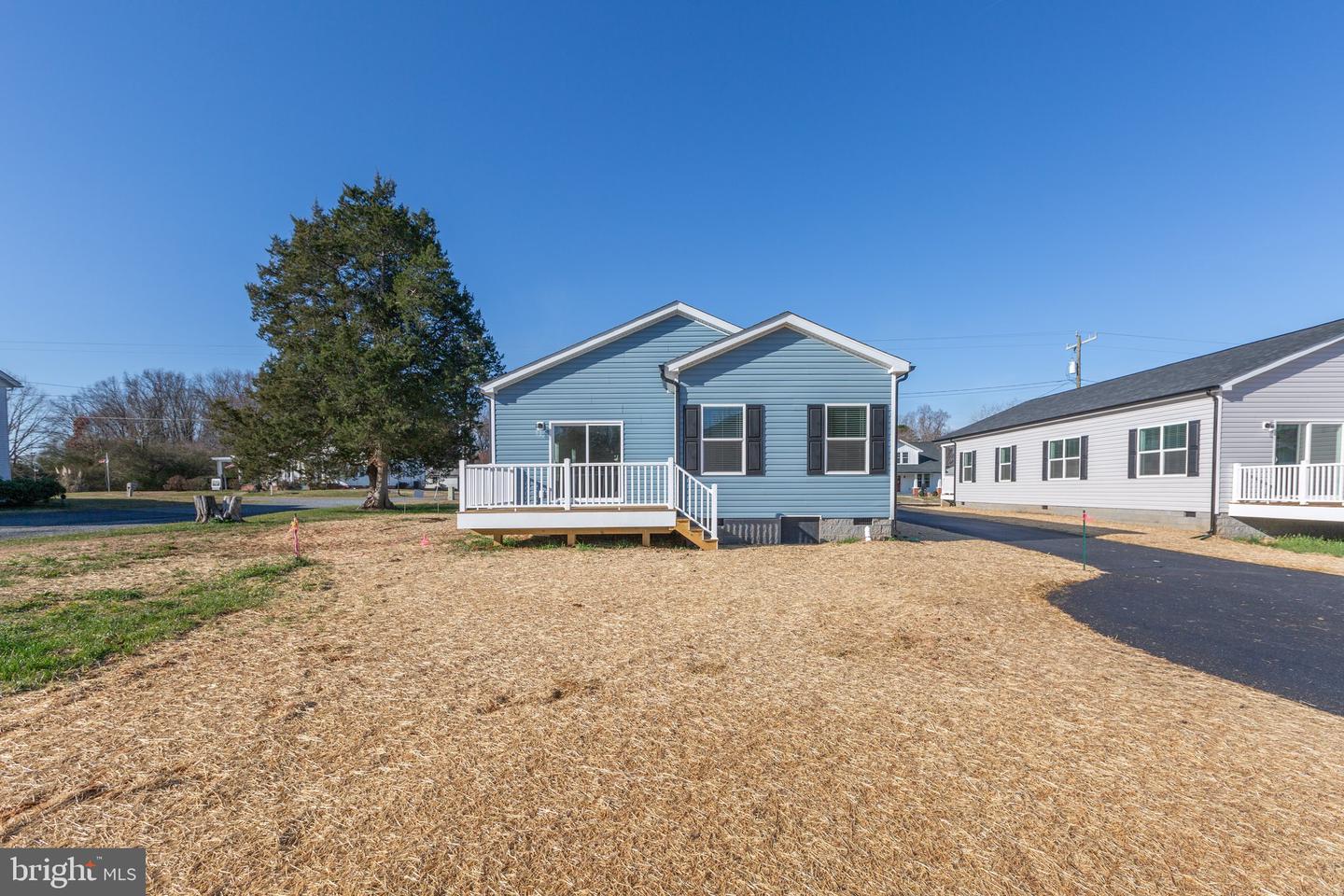 828 Mineral Ave Property Photo 37