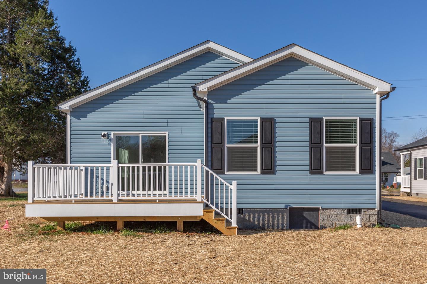 828 Mineral Ave Property Photo 38