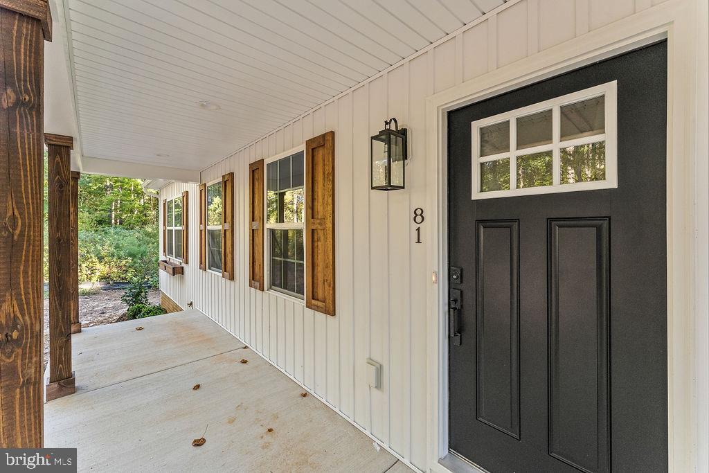 81 Moonshadow Ln Property Photo 9
