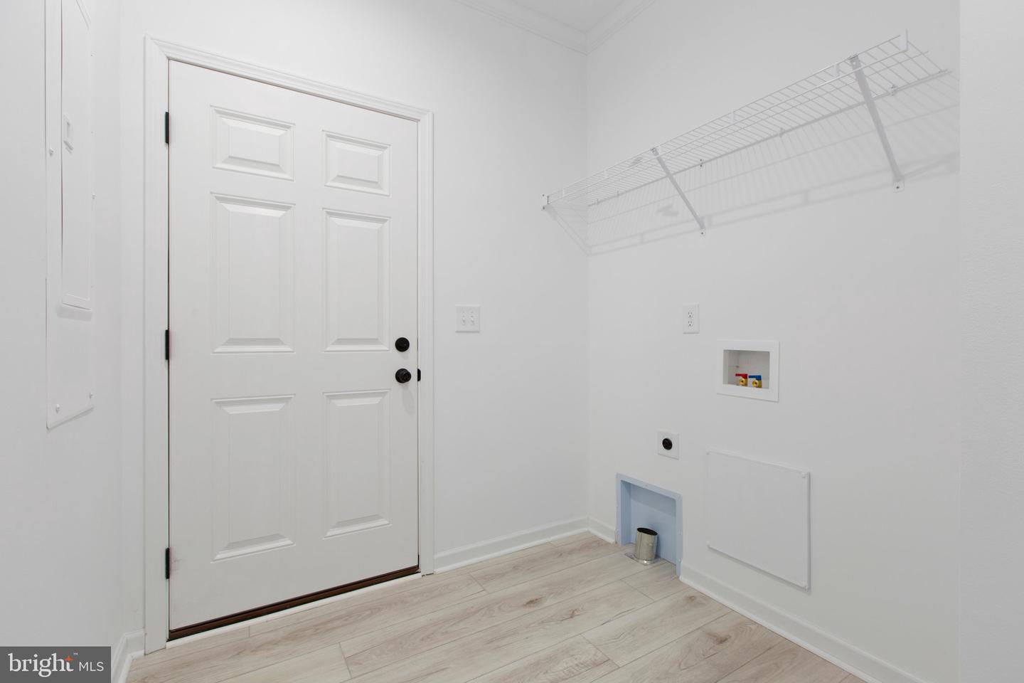 826 Mineral Ave Property Photo 24