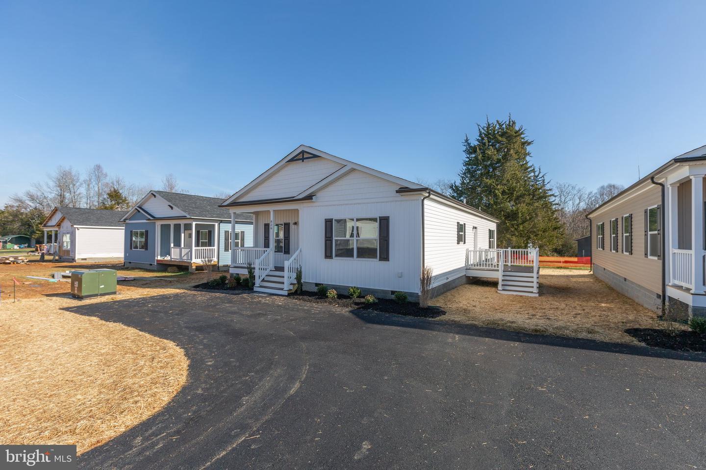 826 Mineral Ave Property Photo 33