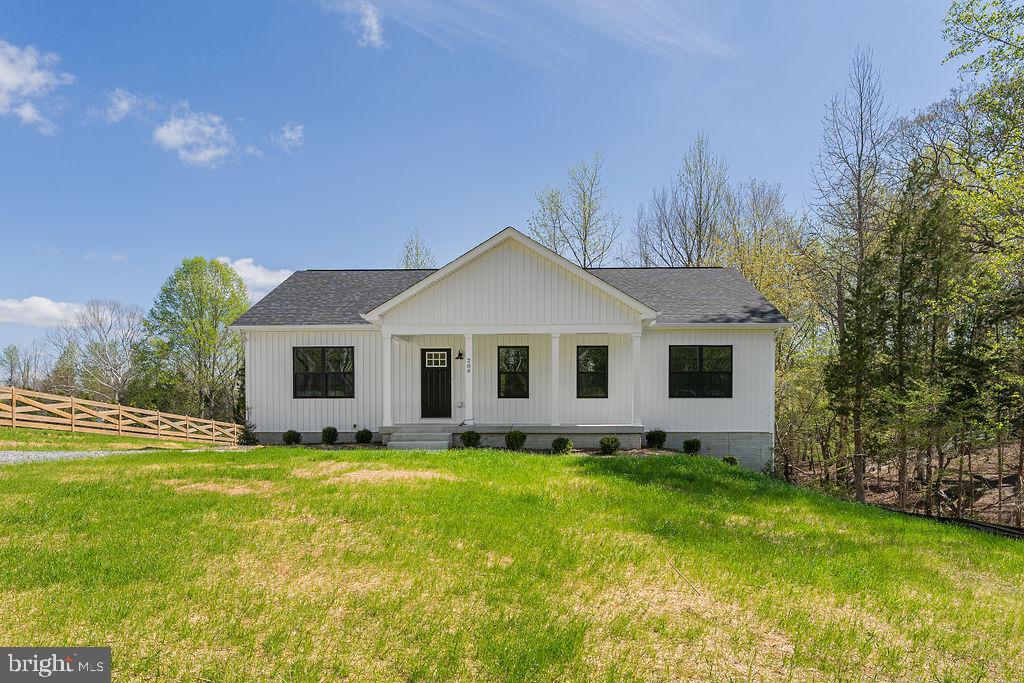 206 Seclusion Shores Dr Property Photo 1