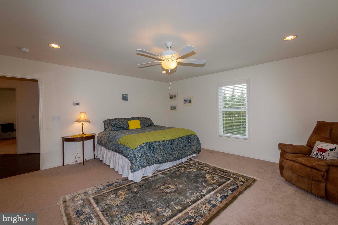 93 Carrie Ct Property Photo 52