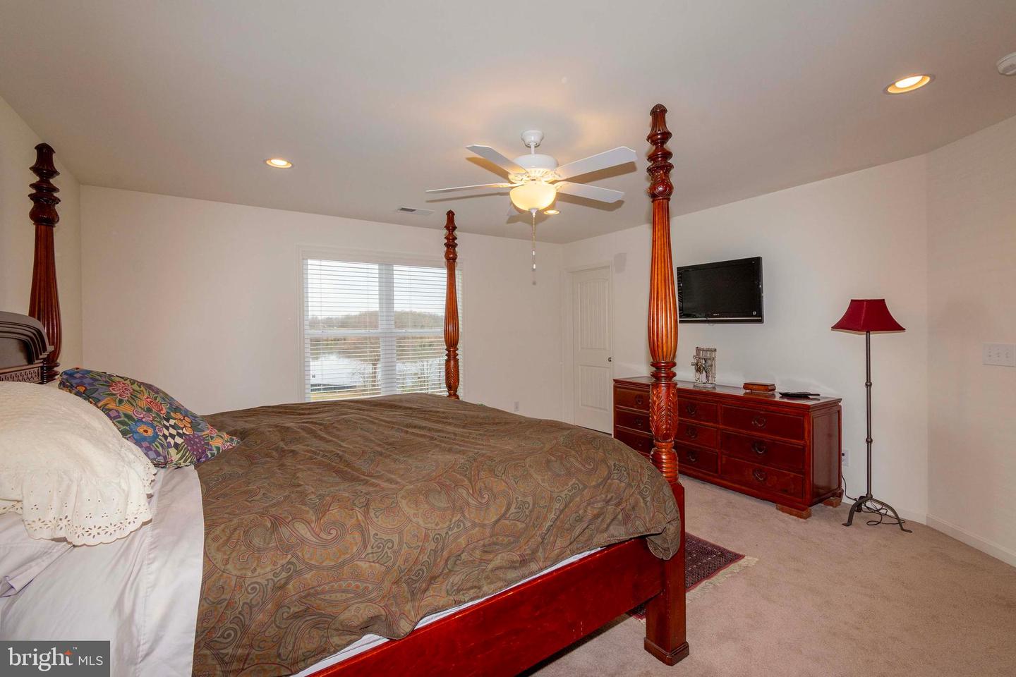 93 Carrie Ct Property Photo 61