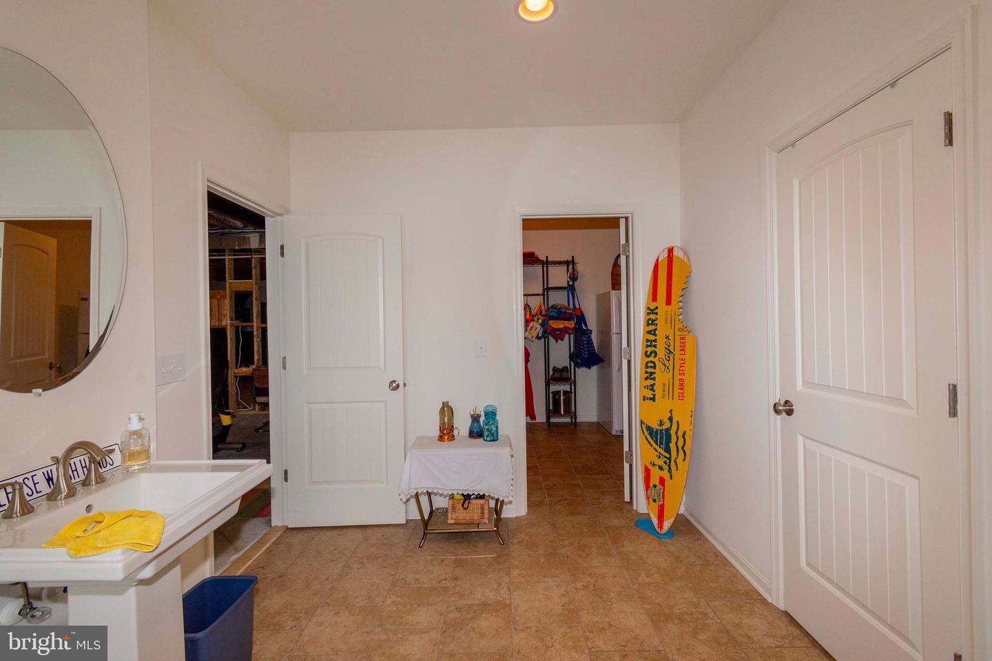 93 Carrie Ct Property Photo 75