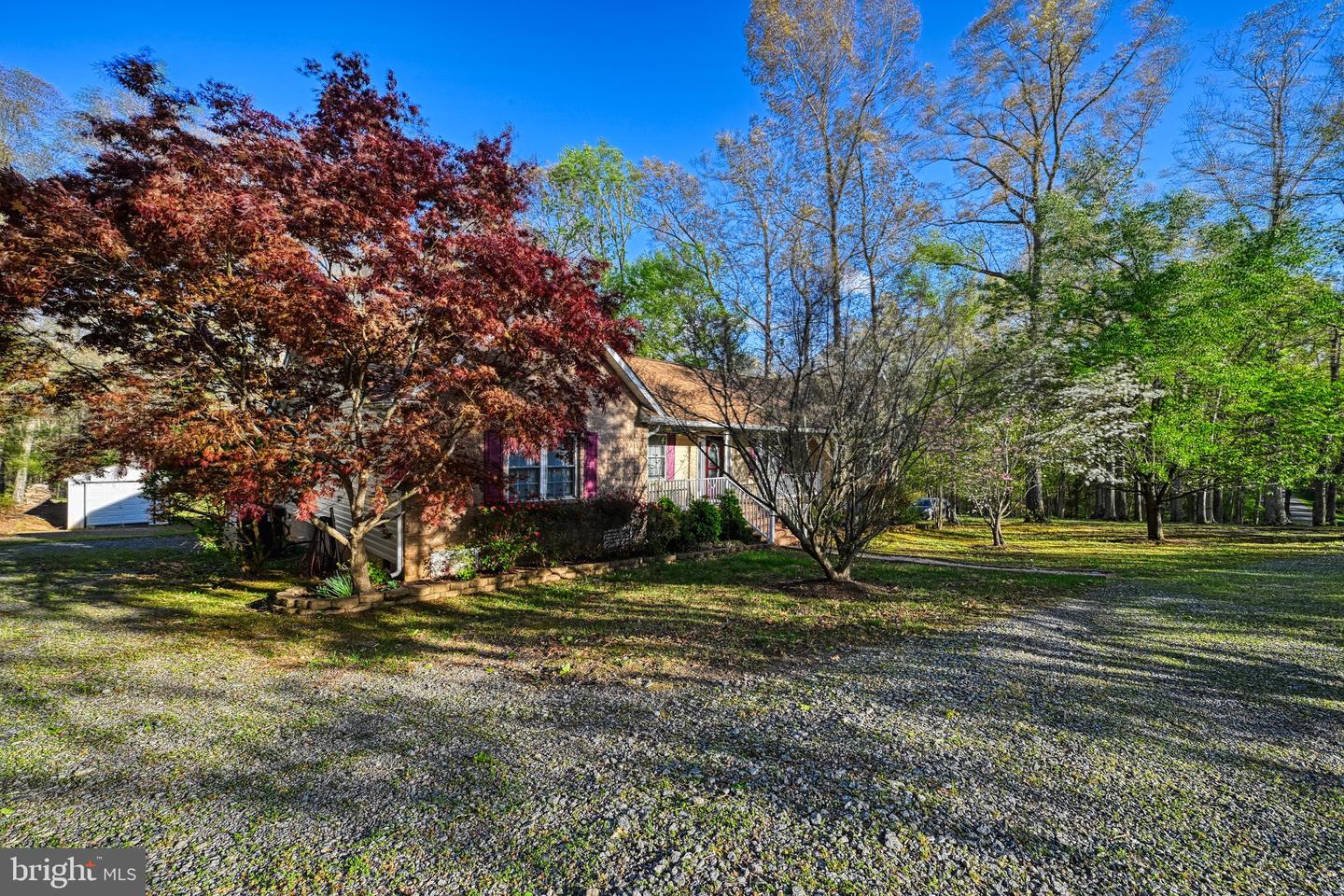 135 S Bluewater Blvd Property Photo 4