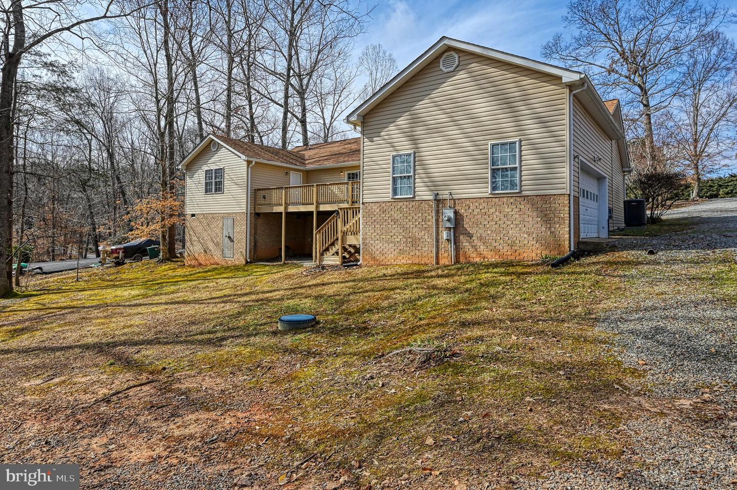 135 S Bluewater Blvd Property Photo 13