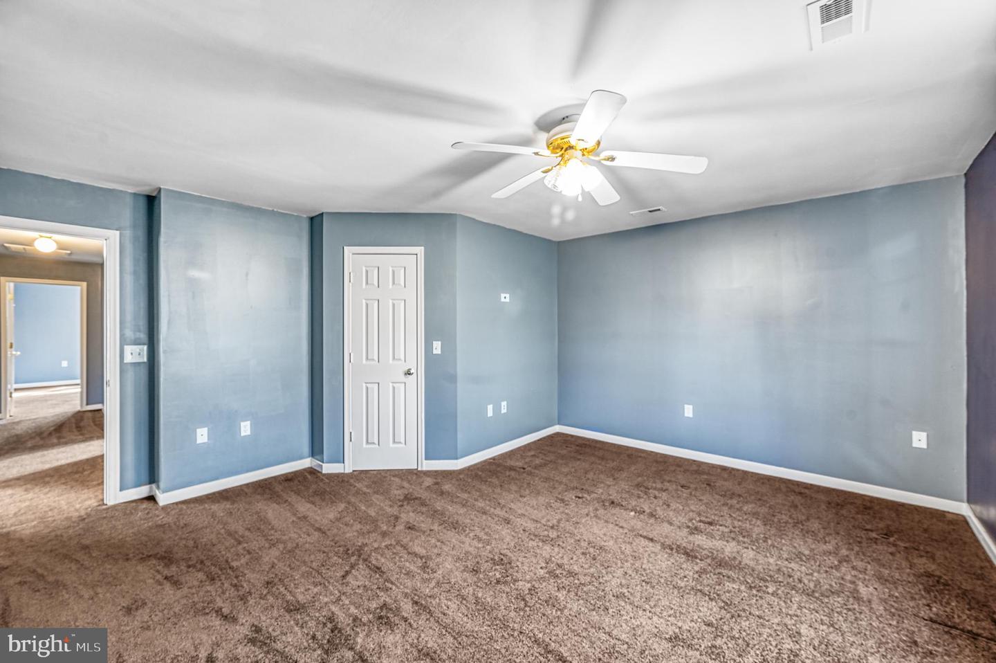 135 S Bluewater Blvd Property Photo 32