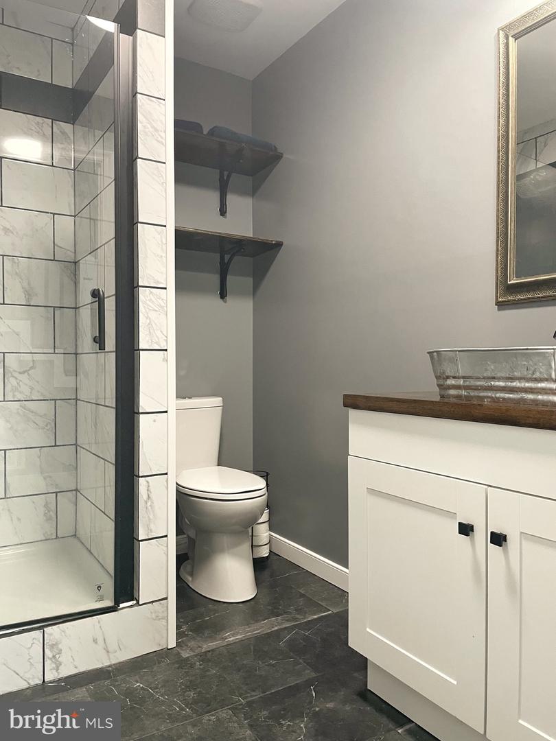 515 S Lakeshore Dr Property Photo 16