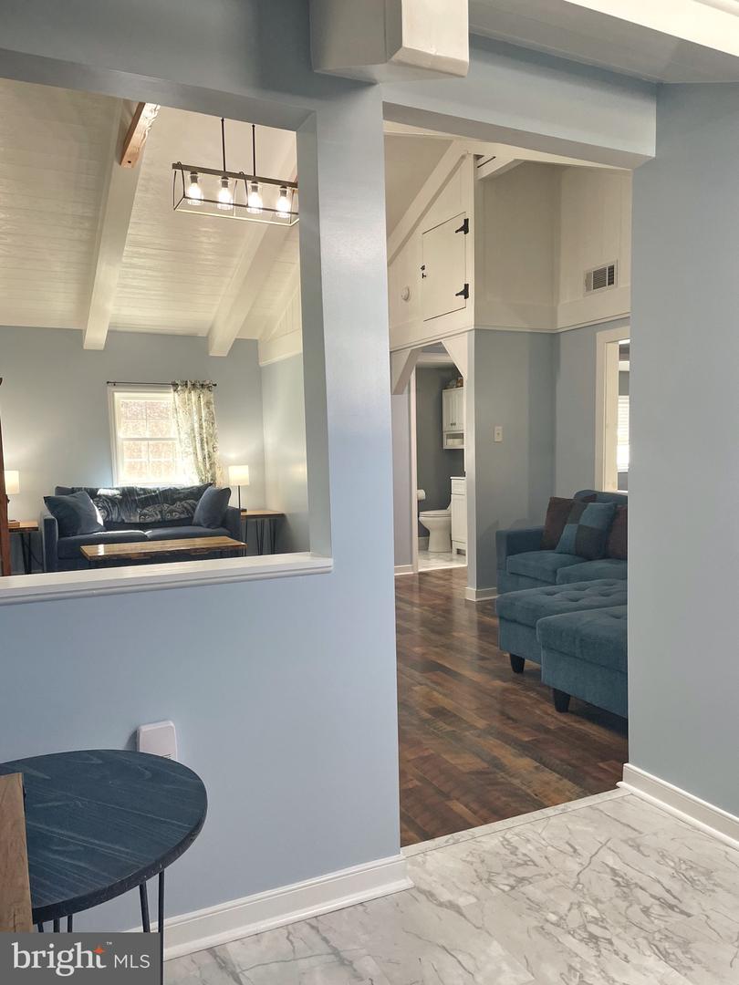 515 S Lakeshore Dr Property Photo 25