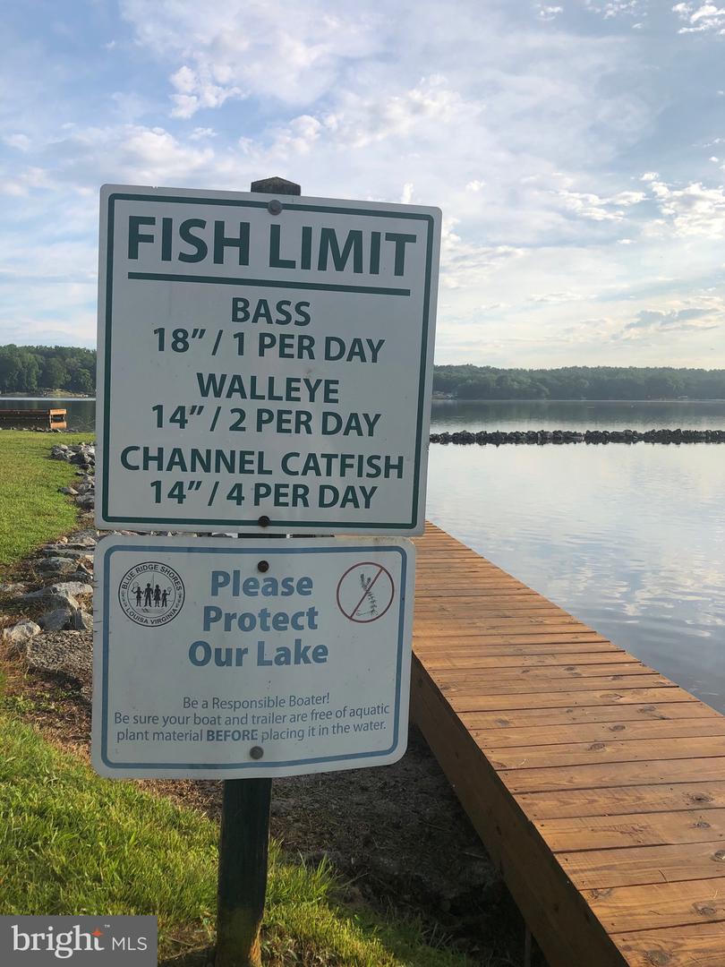 515 S Lakeshore Dr Property Photo 59