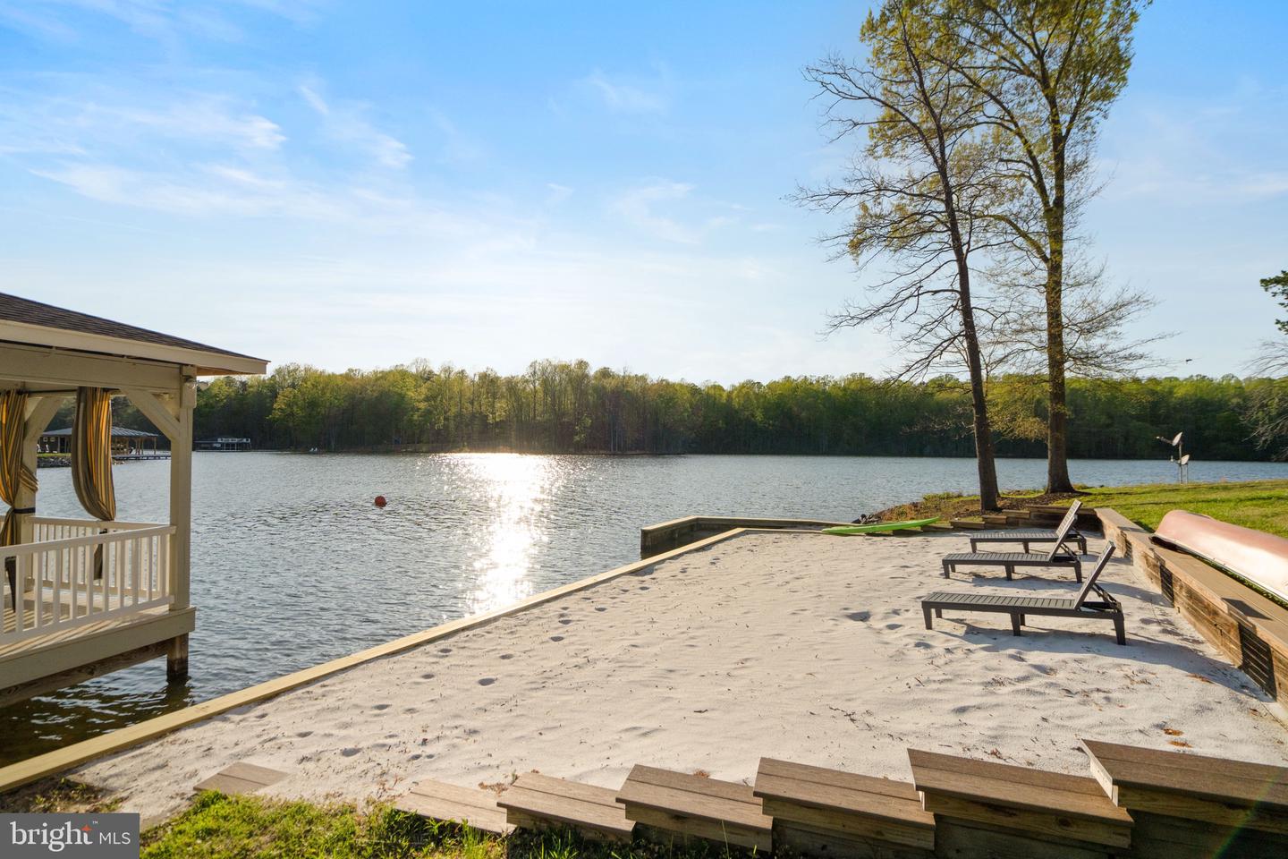 163 Rose Cir Lake Anna Property Photo 7