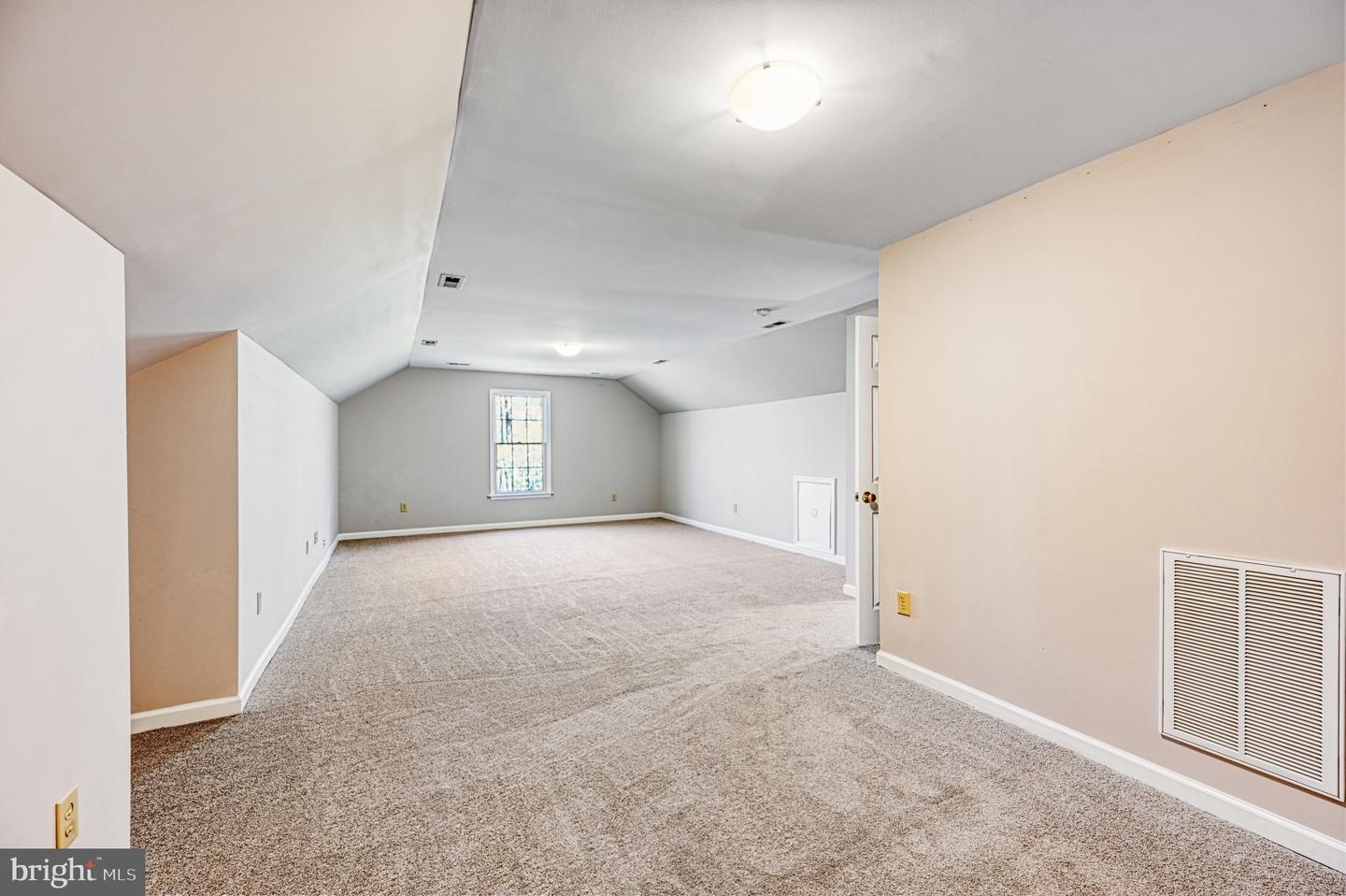 211 Nw Windswept Rd Property Photo 33