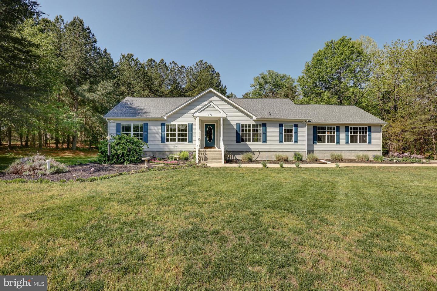 311 Palomino Dr Property Photo