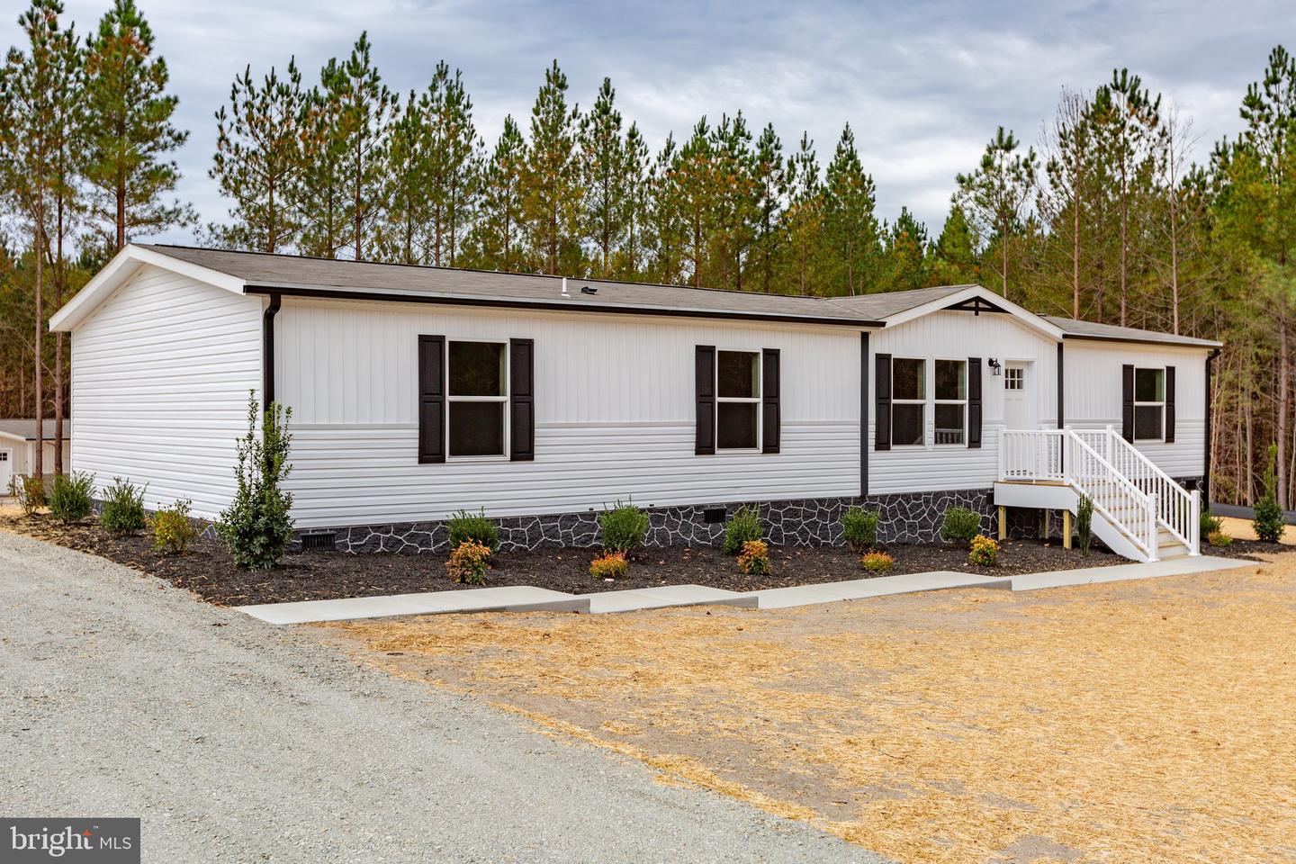 7175 Shannon Hill Rd Property Photo
