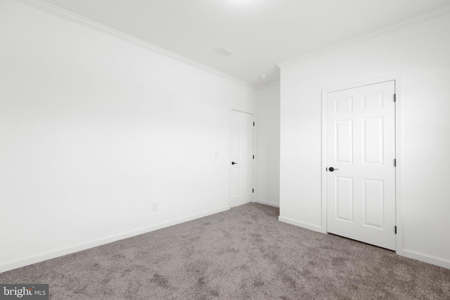 824 Mineral Ave Property Photo 26