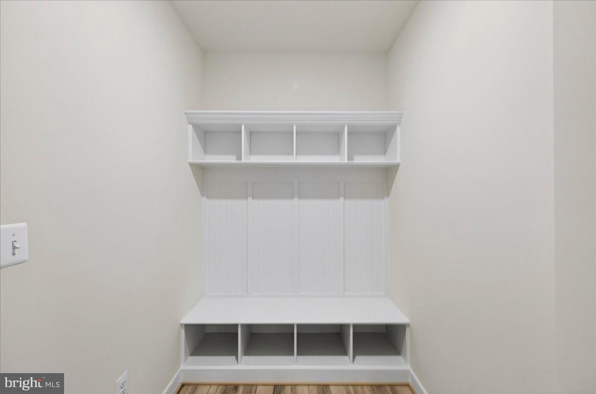 172 Covenant Way Property Photo 36