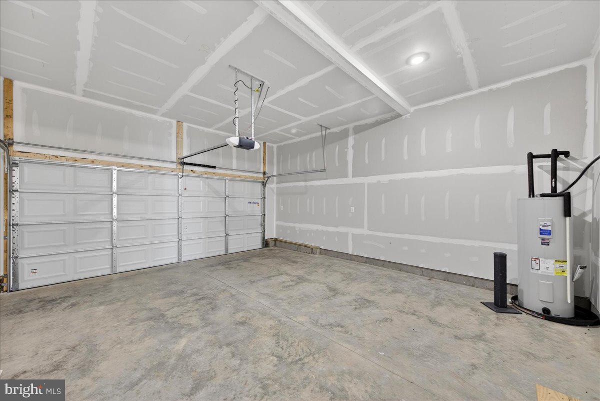 172 Covenant Way Property Photo 39