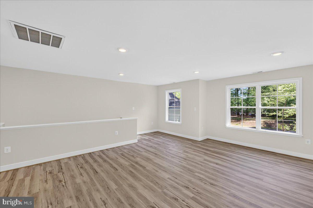 172 Covenant Way Property Photo 46