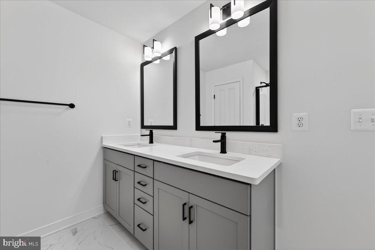 172 Covenant Way Property Photo 58