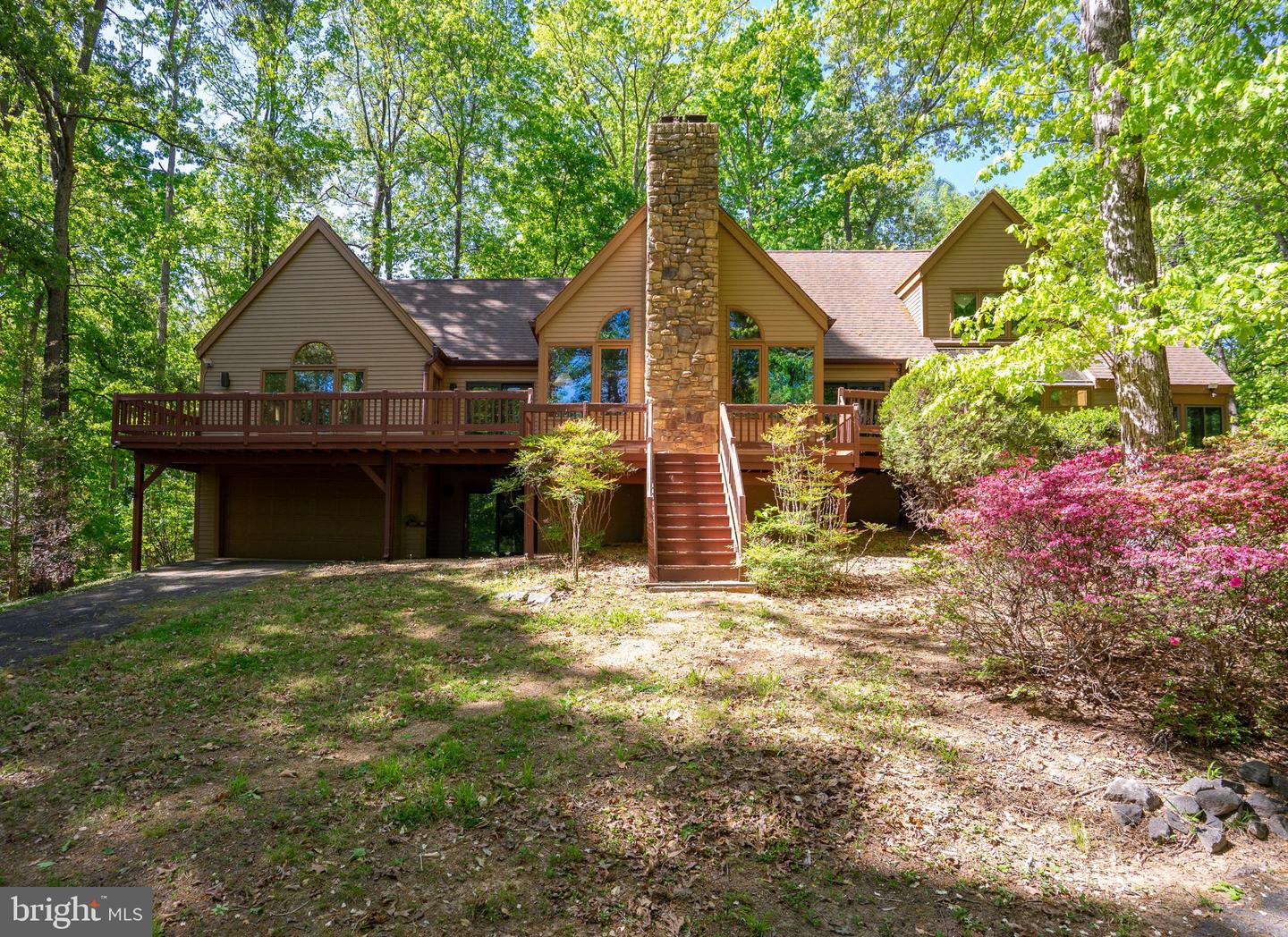 54 Tara Cir Property Photo 3