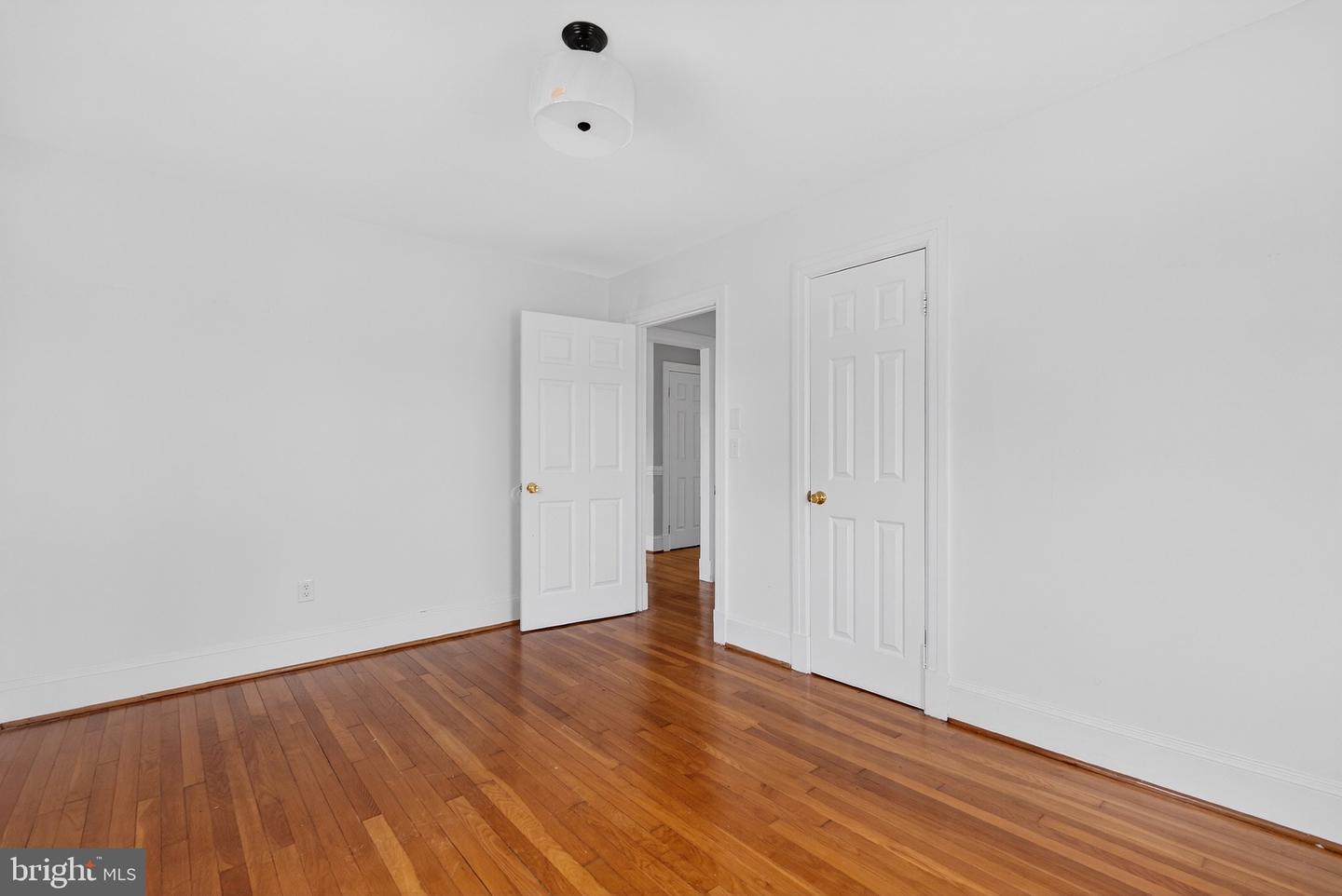 101 Lyde Ave Property Photo 12