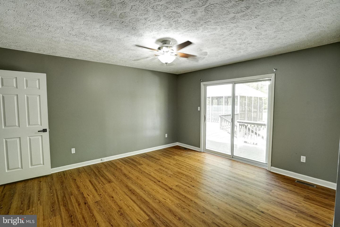 130 Oakleigh Ln Property Photo 27