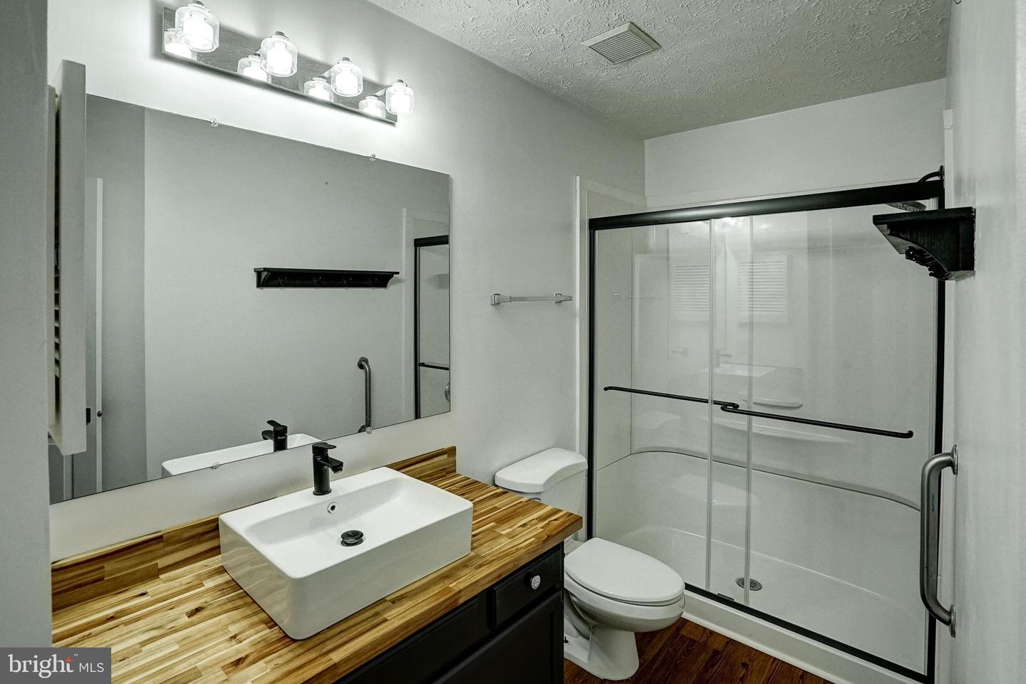 130 Oakleigh Ln Property Photo 35